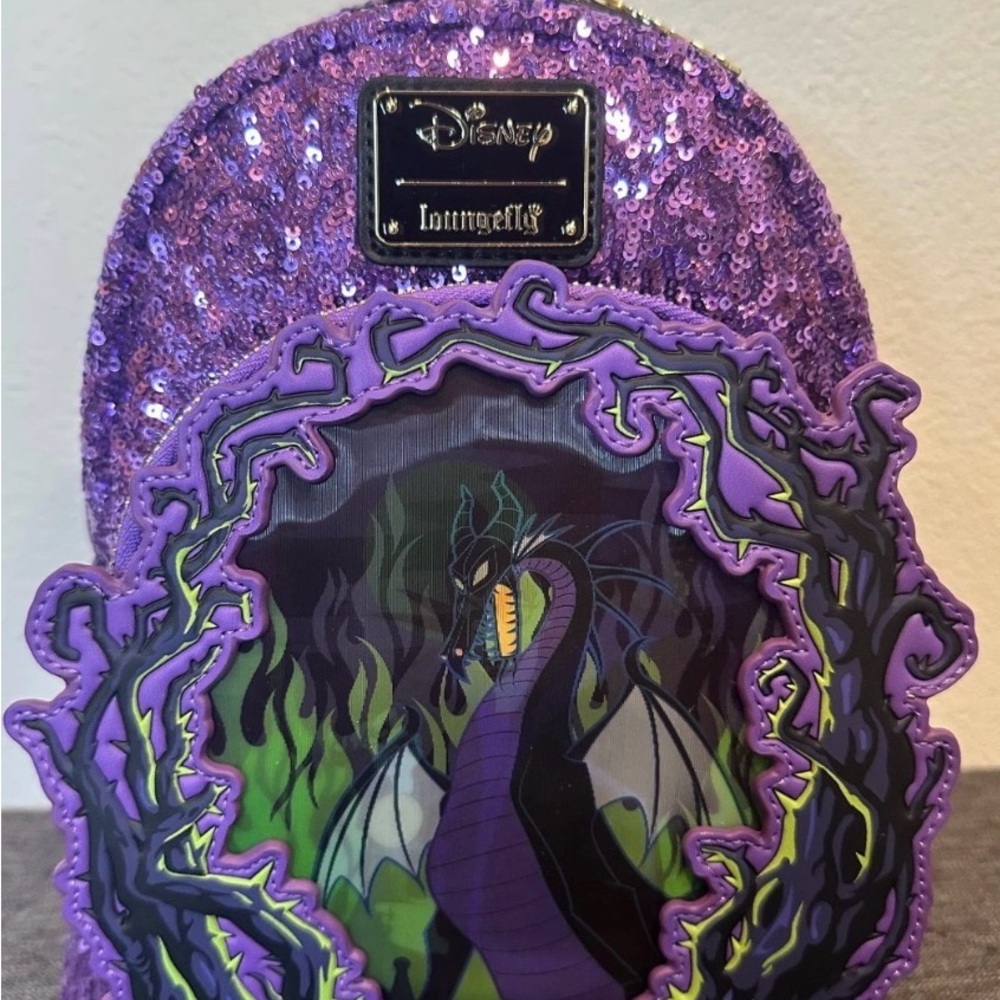 Loungefly Sleeping Beauty Maleficent Purple Sequin Backpack UK Exclusive. NWT - Picture 2 of 6
